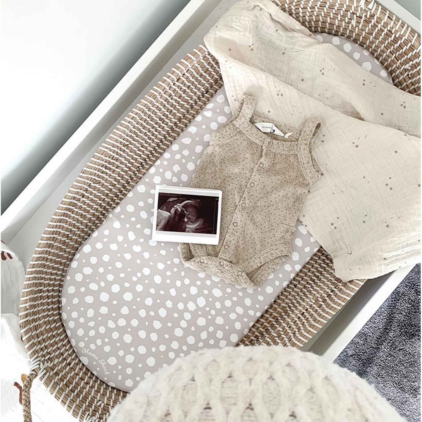 Changing Basket Mat Liner - Taupe Spotty