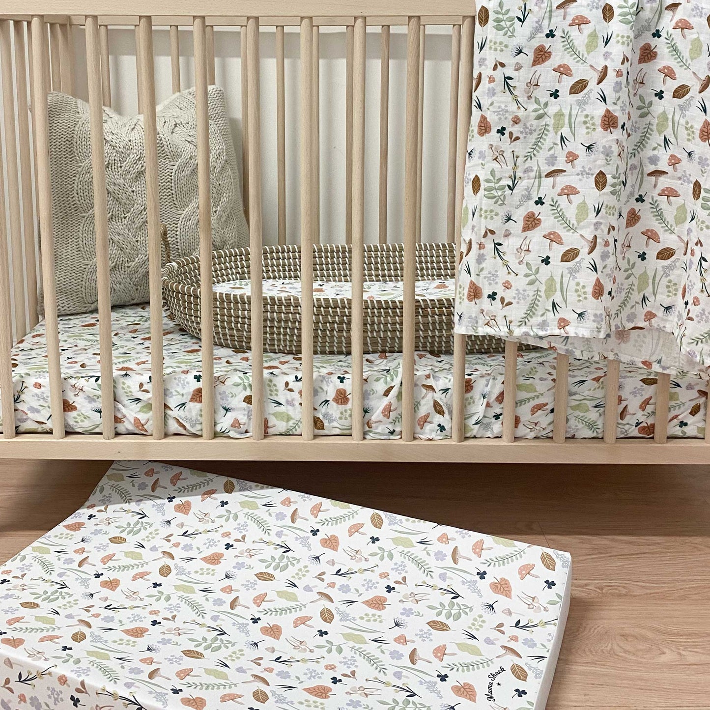 Anti Roll Changing Mat - Woodland Leaves