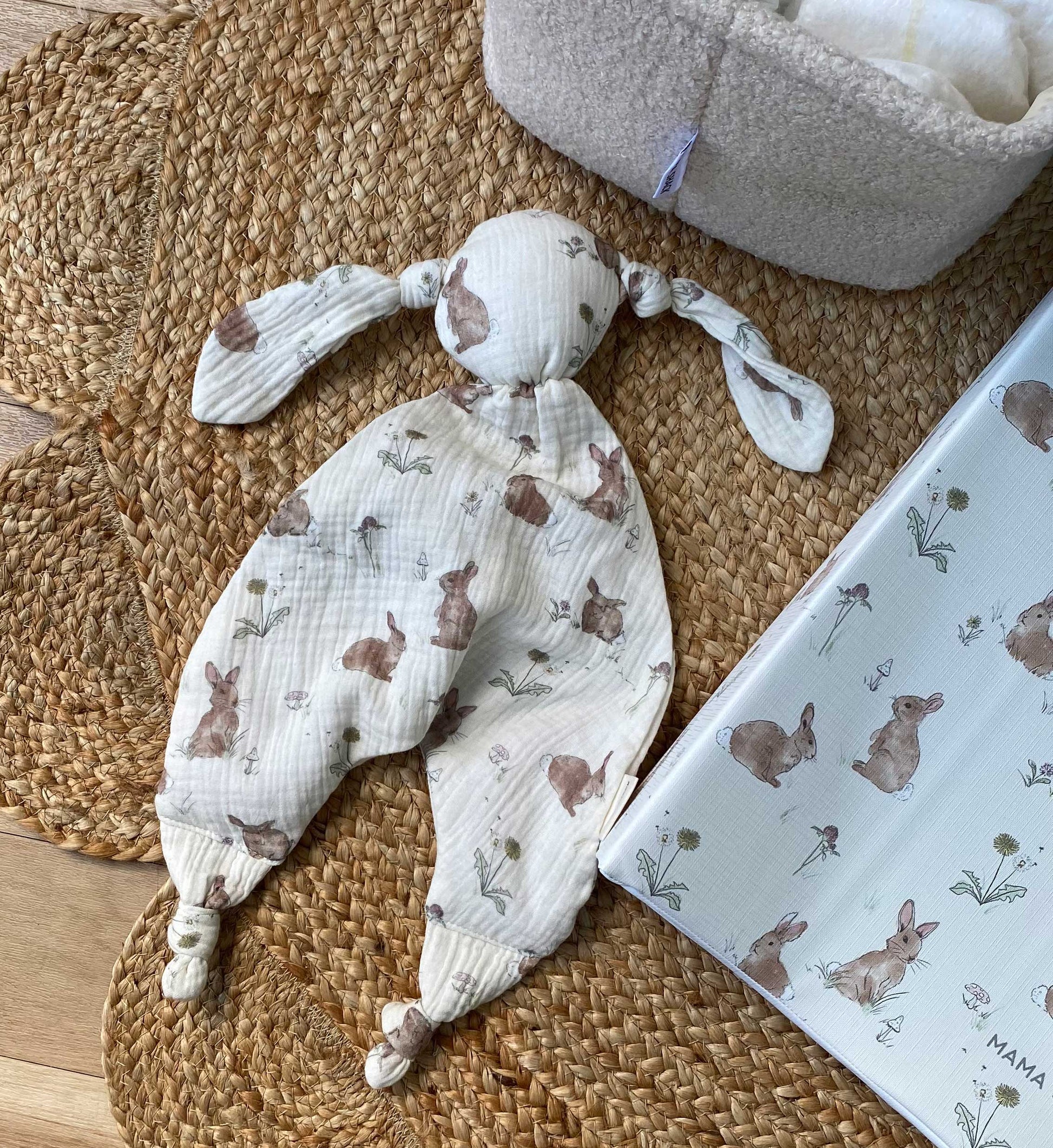 Muslin Comforter - Bunnies