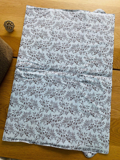 Foldable Travel Changing Mat - Vintage Floral