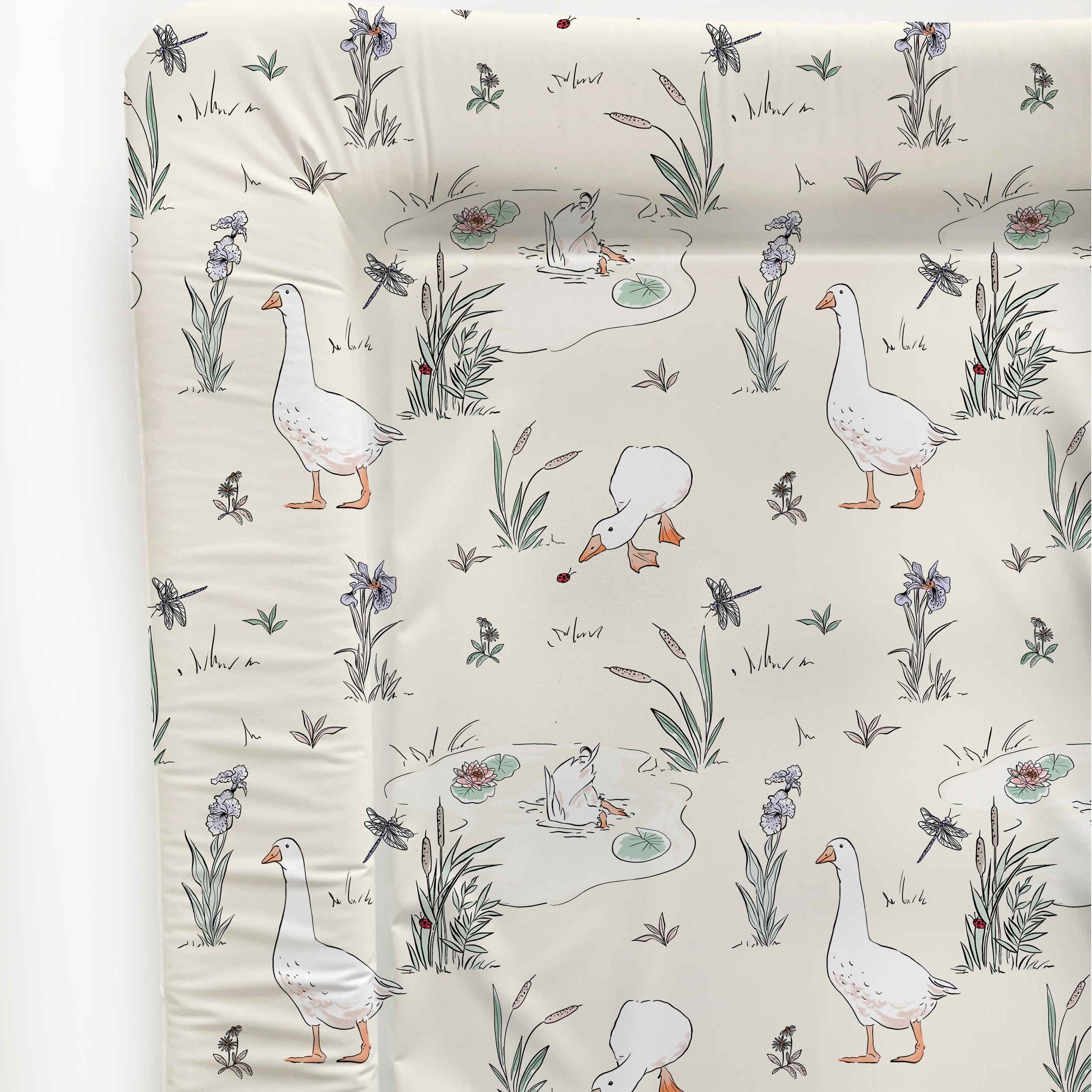 Changing Mat - Goose & the Lady Bird