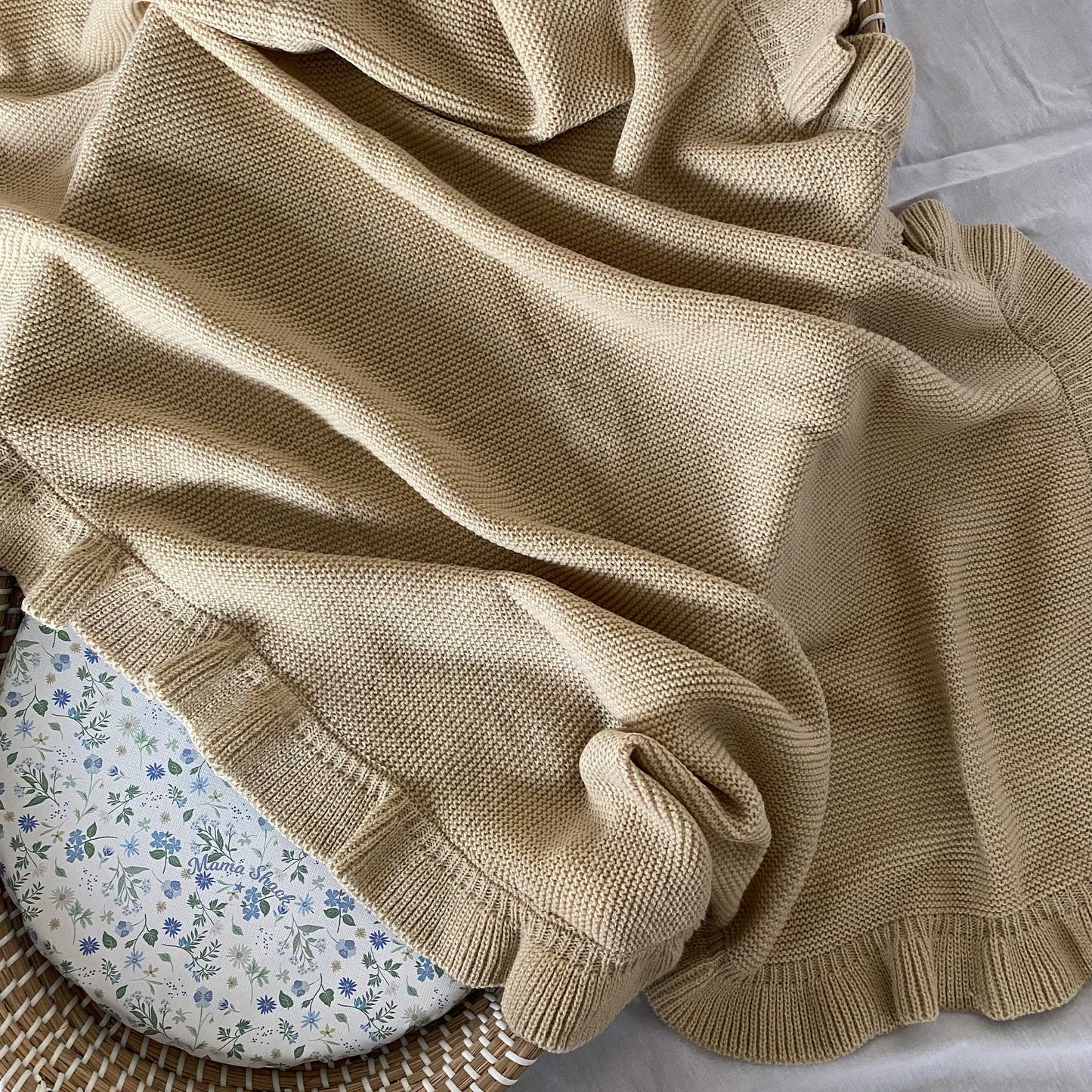 Knitted Frill Blanket - Latte